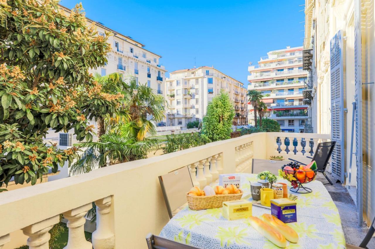 Via Italia Ap1054 - By Riviera Holiday Homes Ница Екстериор снимка