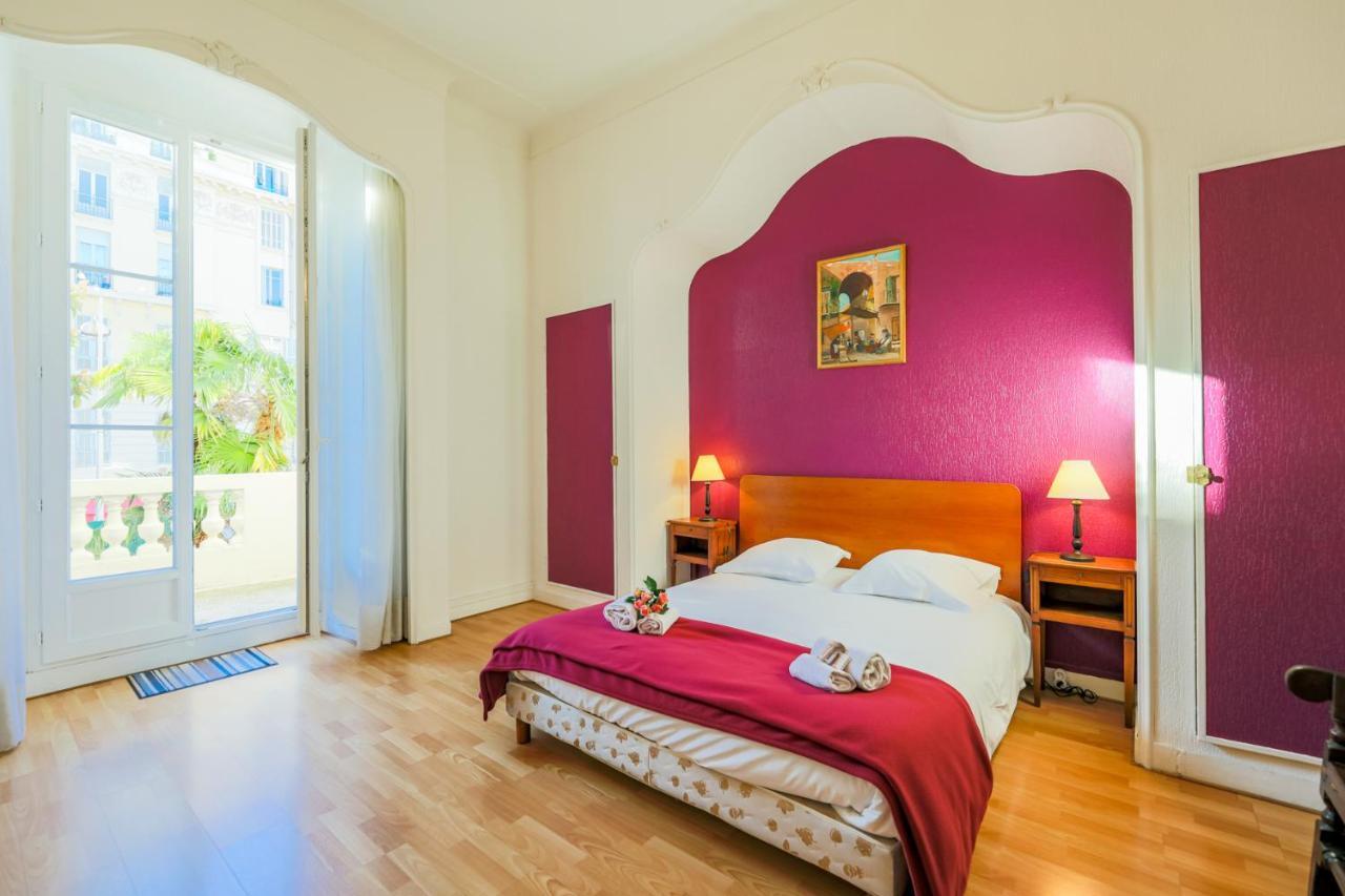 Via Italia Ap1054 - By Riviera Holiday Homes Ница Екстериор снимка